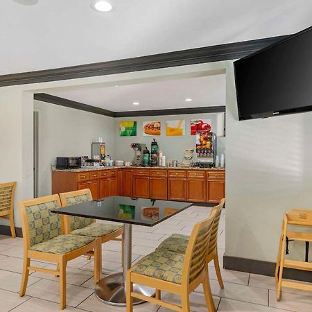 Quality Inn & Suites Morrow Atlanta South Buitenkant foto