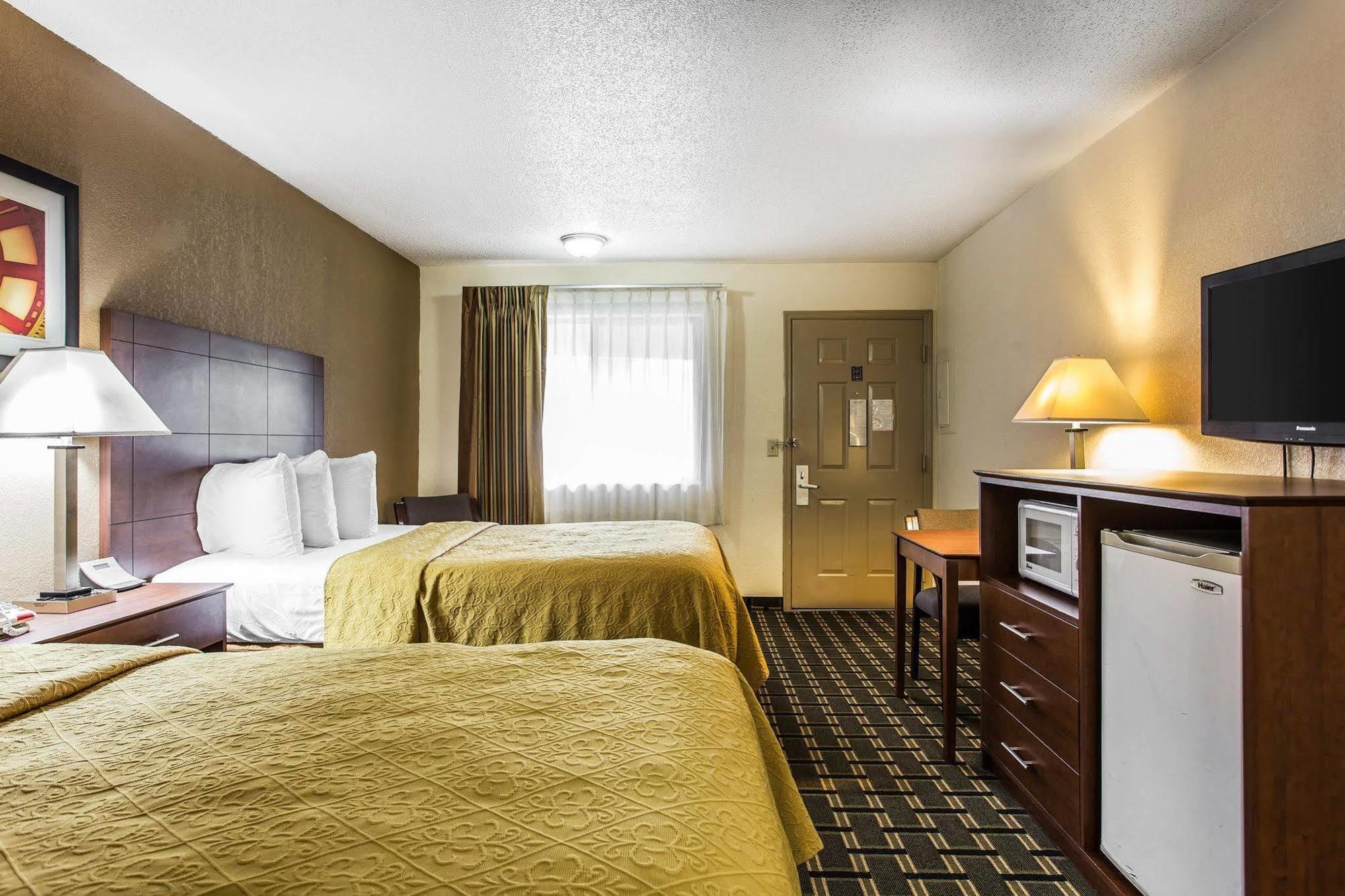 Quality Inn & Suites Morrow Atlanta South Buitenkant foto